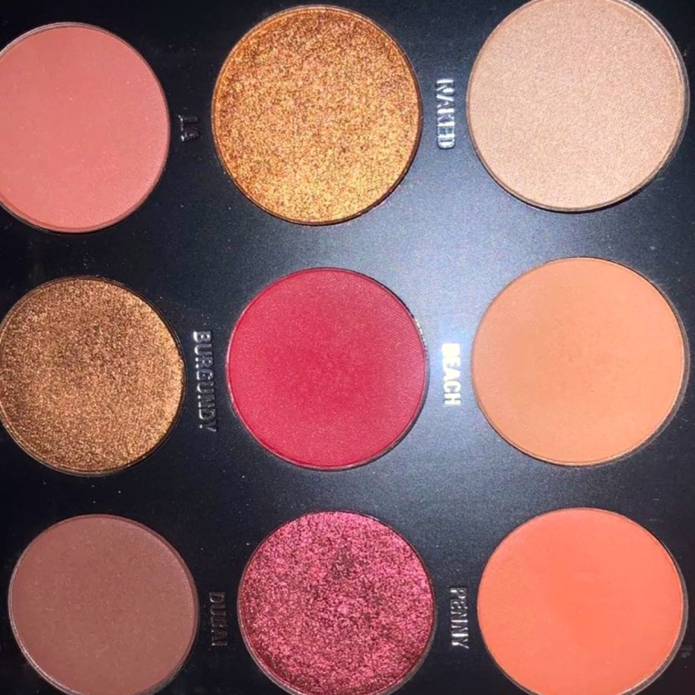 Kylie cosmetics eyeshadow pallet